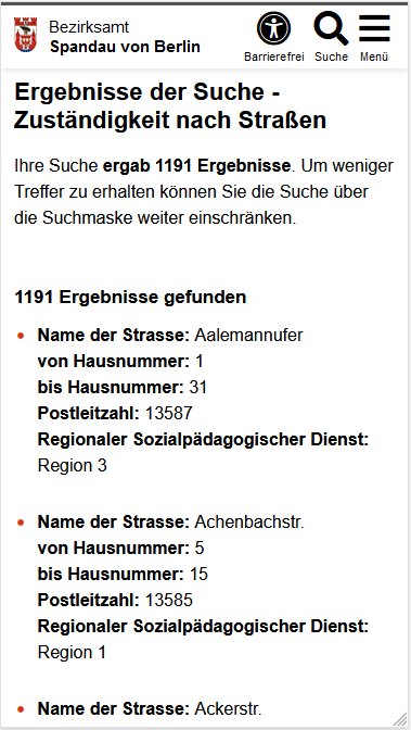 Die Ergebnisliste als Ausschnitt der SimpleSearch mit der Überschrift "Ergebnisse der Suche" gefolgt vom Titel der SimpleSearch ist zu sehen. Danach folgt ein Text mit der Anzahl der Suchergebnisse und dem Hinweis, dass die Suche für weniger Ergebnisse eingeschränkt werden kann. Danach steht noch einmal die Anzahl der Suchergebnisse, gefolgt von der Ergebnisliste. Die Ergebnisliste besteht aus einem Listenpunkt je Ergebnis, welches in Fettdruck den Namen der Spalte, gefolgt von einem Doppelpunkt und dem Inhalt der Spalte des jeweiligen Datensatzes anzeigt. 