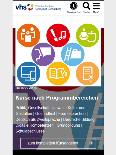 Beispiel der mobilen Ansicht des Teaser Marketing (Layout Imageteaser) im Vertical Shop. Zuoberst wird ein Bild mit mehreren Icons im Vordergrund angezeigt. Dasselbe Bild wird abgedunkelt im Hintergrund angezeigt. Das Bild im Vordergrund überlagert den oberen Teil des Bildes im Hintergrund. Unter dem Bild im Vordergrund wird ein Teasertext in weißer Schrift angezeigt. Danach folgt ein Button mit weißem Rahmen, weißer Schrift und einem weißen Pfeil. Text und Button überlagern das abgedunkelte Bild ebenfalls.