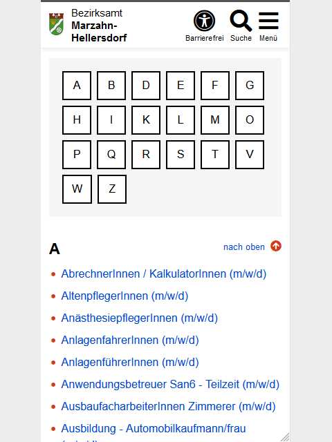 Ausschnitt einer mobilen Webseite, zu sehen ist ein Feld mit Buttons, die jeweils mit einem Buchstaben aus dem Alphabet beschriftet sind, darunter eine Überschrift "A", auf die Links folgen, die nach Stichwort alphabetisch geordnet sind.